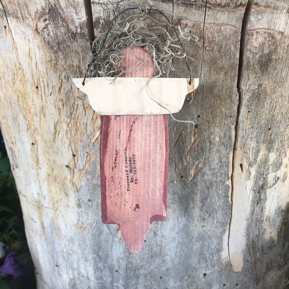 Angel Love - Picture 2 of 4